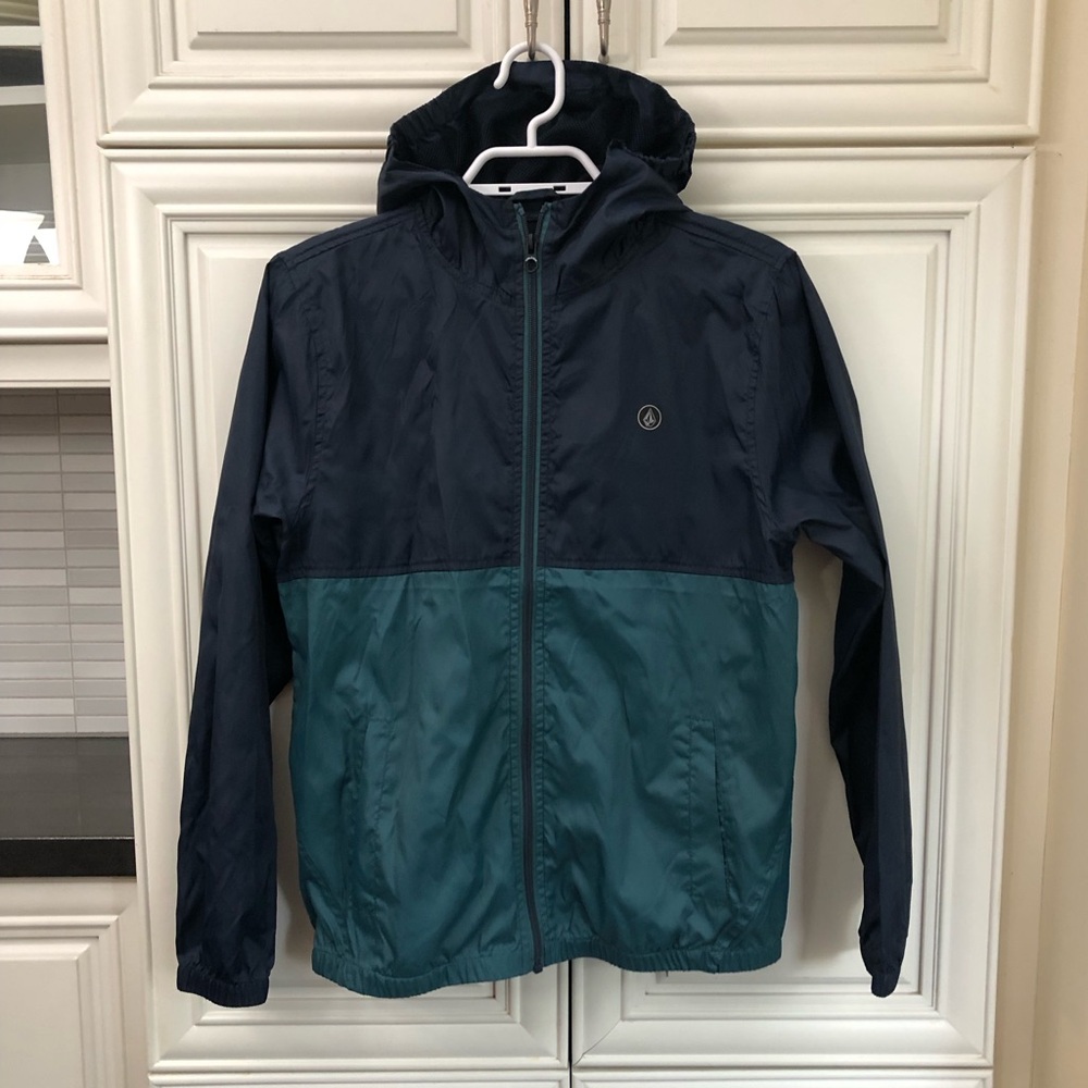 Volcom youth lightweight hooded windbreaker jacket